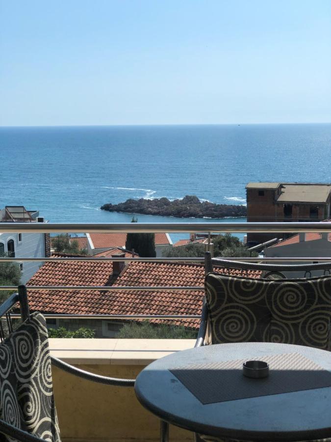 Bmv Room With East Island View Sveti Stefan Buitenkant foto